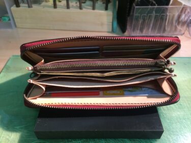 ラウンドファスナーウォレット 試作品